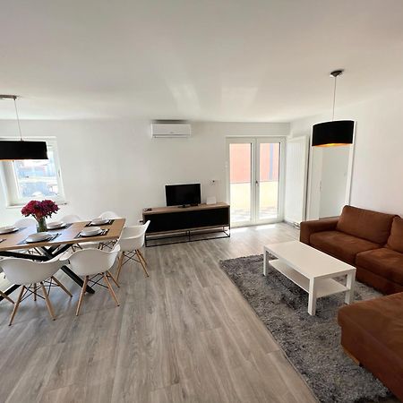 Apartmani Jarun Zagreb Eksteriør billede